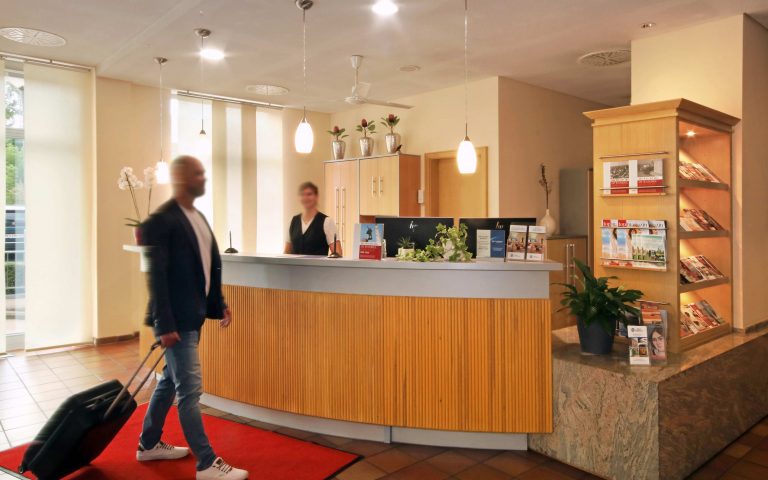 Rezeption Gast Best Western Halle Merseburg